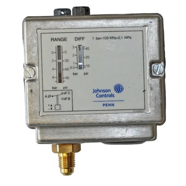 Penn Pressostat P77AAA-9300 Druckschalter ND IP54 -0,5-7 bar Bördel