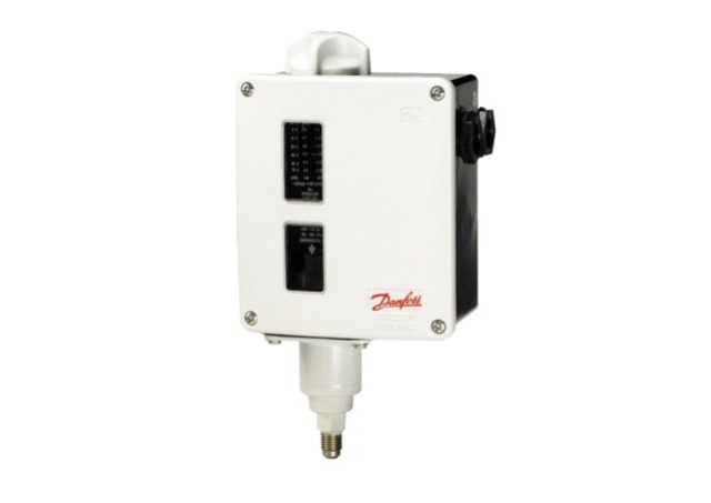 Danfoss RT1 Niederdruckschalter 017-524666, Bördelanschluss, Druckbereich -0,8 bis 5 bar