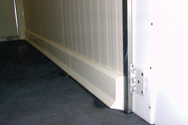 Polyesterbetonsockelleiste 200x50 mm RAL 9002 - L=1m