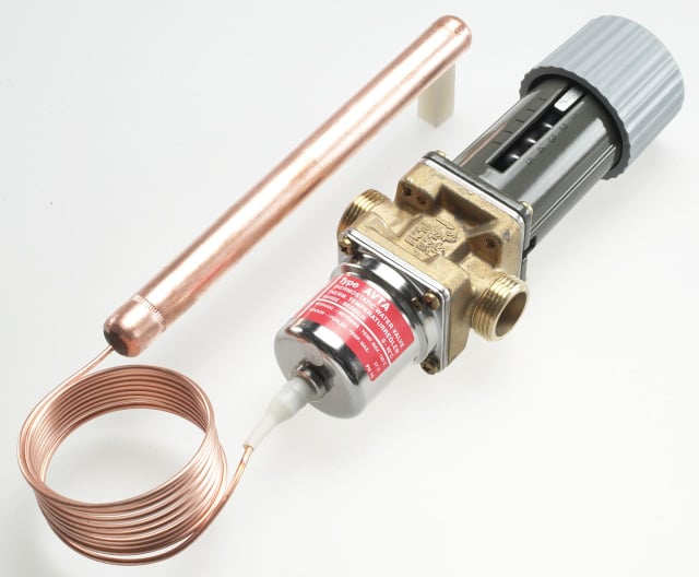 Danfoss thermostatischer Kühlwasserregler AVTA25 003N4182, 2-Wege, G1" 50/90 °C neutrale Medien
