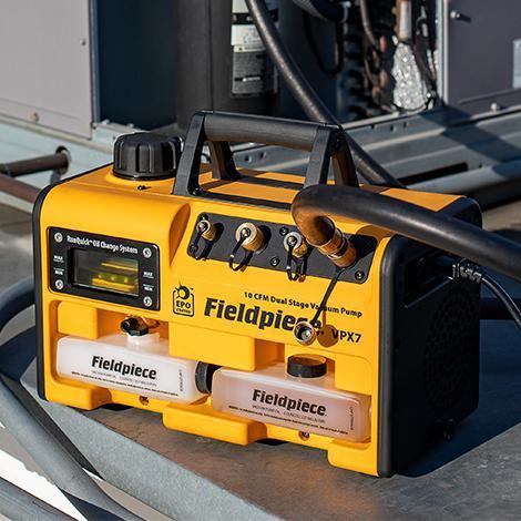 Vakuumpumpe mit RunQuick™- Ölwechselsystem 10CFM 280 l/min VPX7EU FIELDPIECE A2L Zulassung
