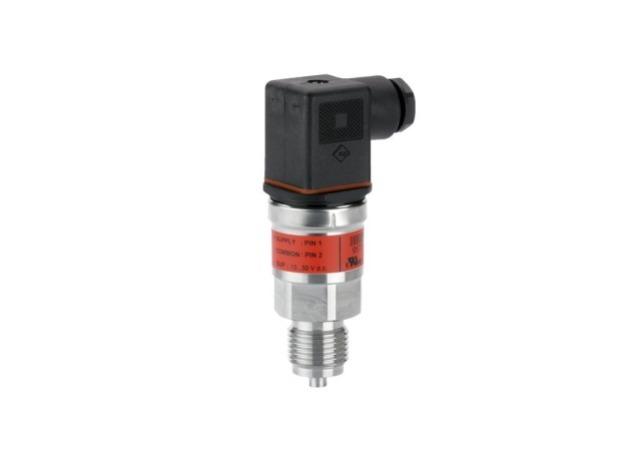 Danfoss AKS32 060G2069 Drucksensor 1-5VDC -1-12bar 1/4" Bördel