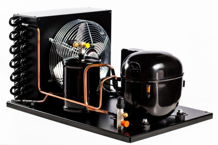 Embraco vollhermetischer Verflüssigungssatz UEMC3117U, LBP, RSCR, R290, 220-240V 50Hz