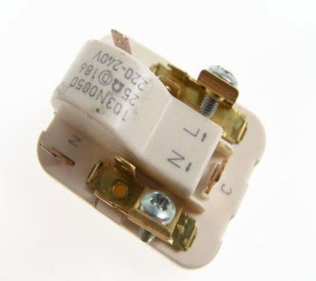 Elektrisches Gerät, Schalter