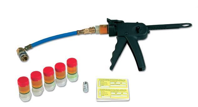 Einfüllpistolenset mit Einfüllpistole, Schlauch-Adapter R134 , Adapter 1/4", UV Farbstoff Dosen (6 Stück)   WIGAM MINI-IS