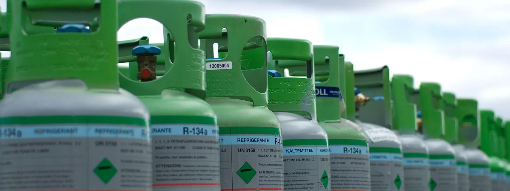 Die Umstellung auf A2L-Kältemittel verstehen: Sicherheit, Leistung und Auswirkungen auf die Umwelt Die Umstellung auf A2L-Kältemittel verstehen: Sicherheit, Leistung und Auswirkungen auf die Umwelt